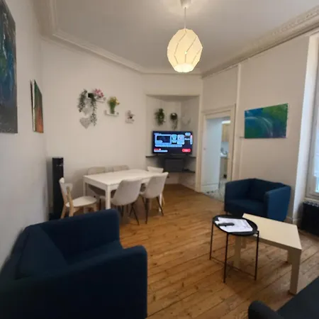 F4 Avec Cours Interieur * ヴィシー