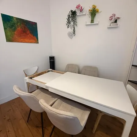 F4 Avec Cours Interieur * Vichy
